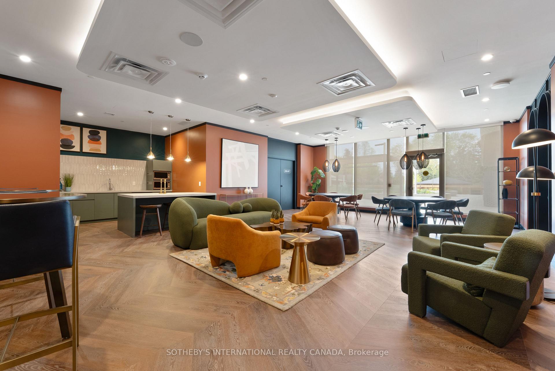 Photo 16 of Unit PH 813, 689 The Queensway, Etobicoke, Stonegate-Queensway — HOMEH