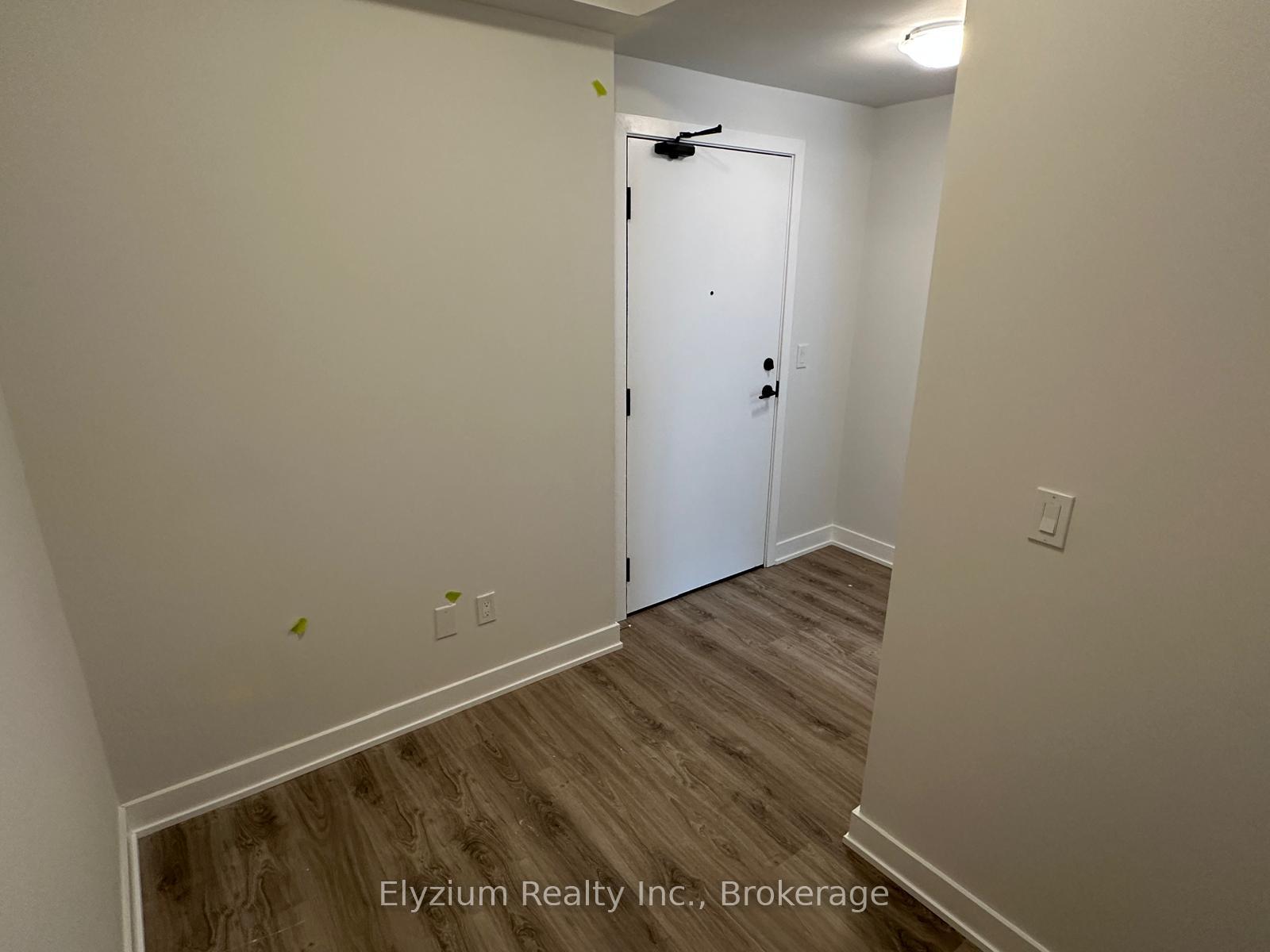 Photo 4 of Unit 820, 430 Square One Drive, Mississauga, City Centre — HOMEH