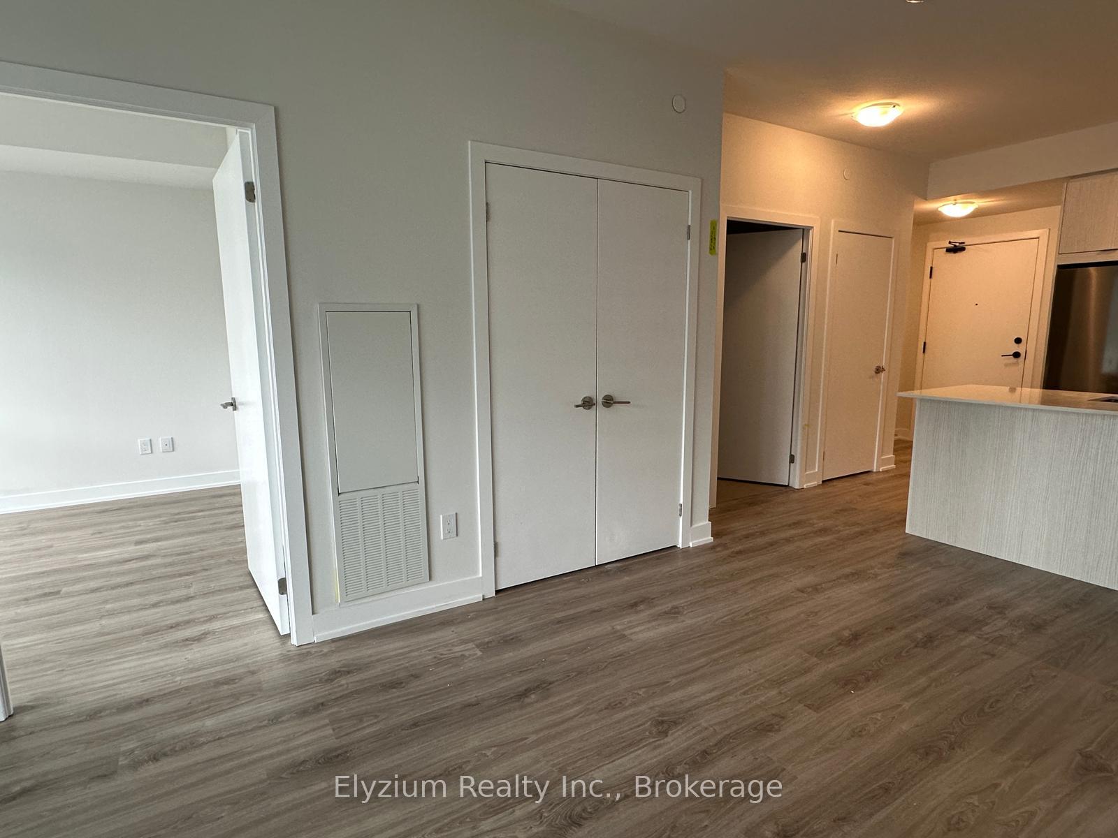 Photo 7 of Unit 820, 430 Square One Drive, Mississauga, City Centre — HOMEH