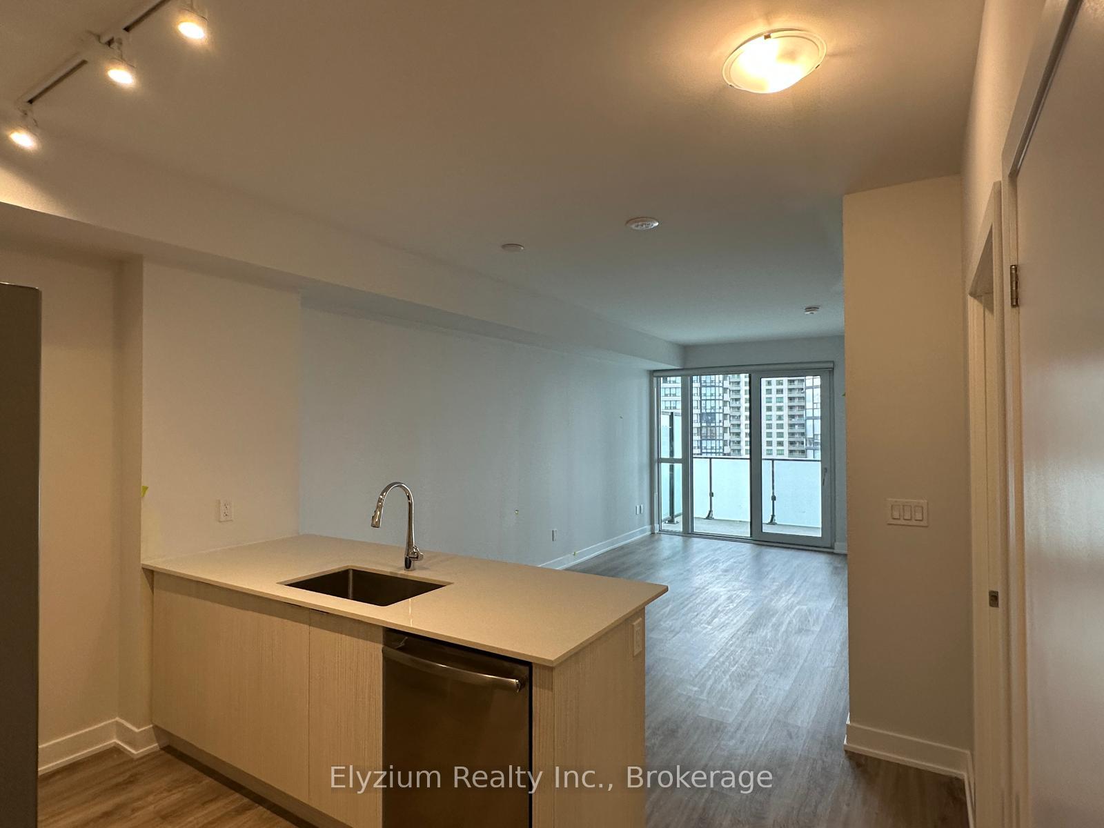 Photo 18 of Unit 820, 430 Square One Drive, Mississauga, City Centre — HOMEH