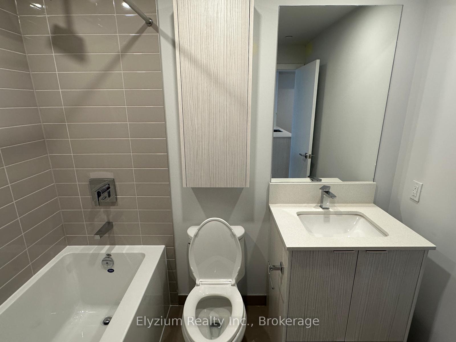 Photo 15 of Unit 820, 430 Square One Drive, Mississauga, City Centre — HOMEH