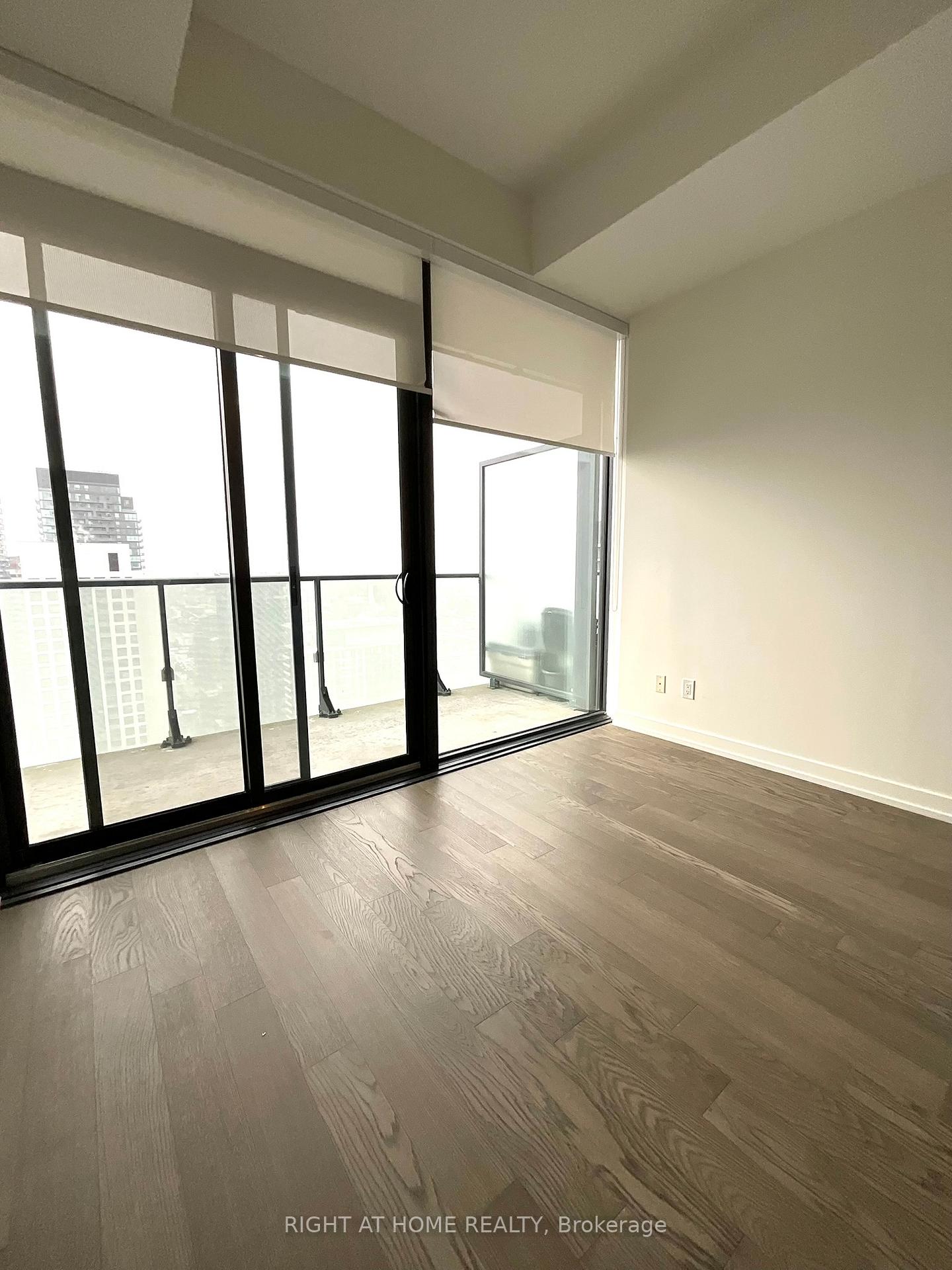 Front of Unit 4311, 161 Roehampton Avenue