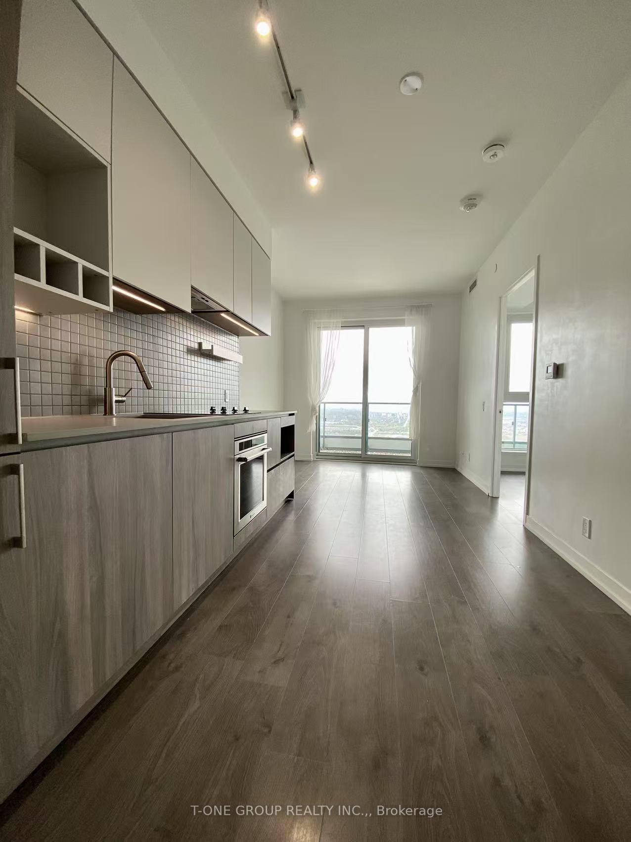 Photo 8 of Unit 5607, 950 Portage Parkway S, Vaughan, Vaughan Corporate Centre — HOMEH