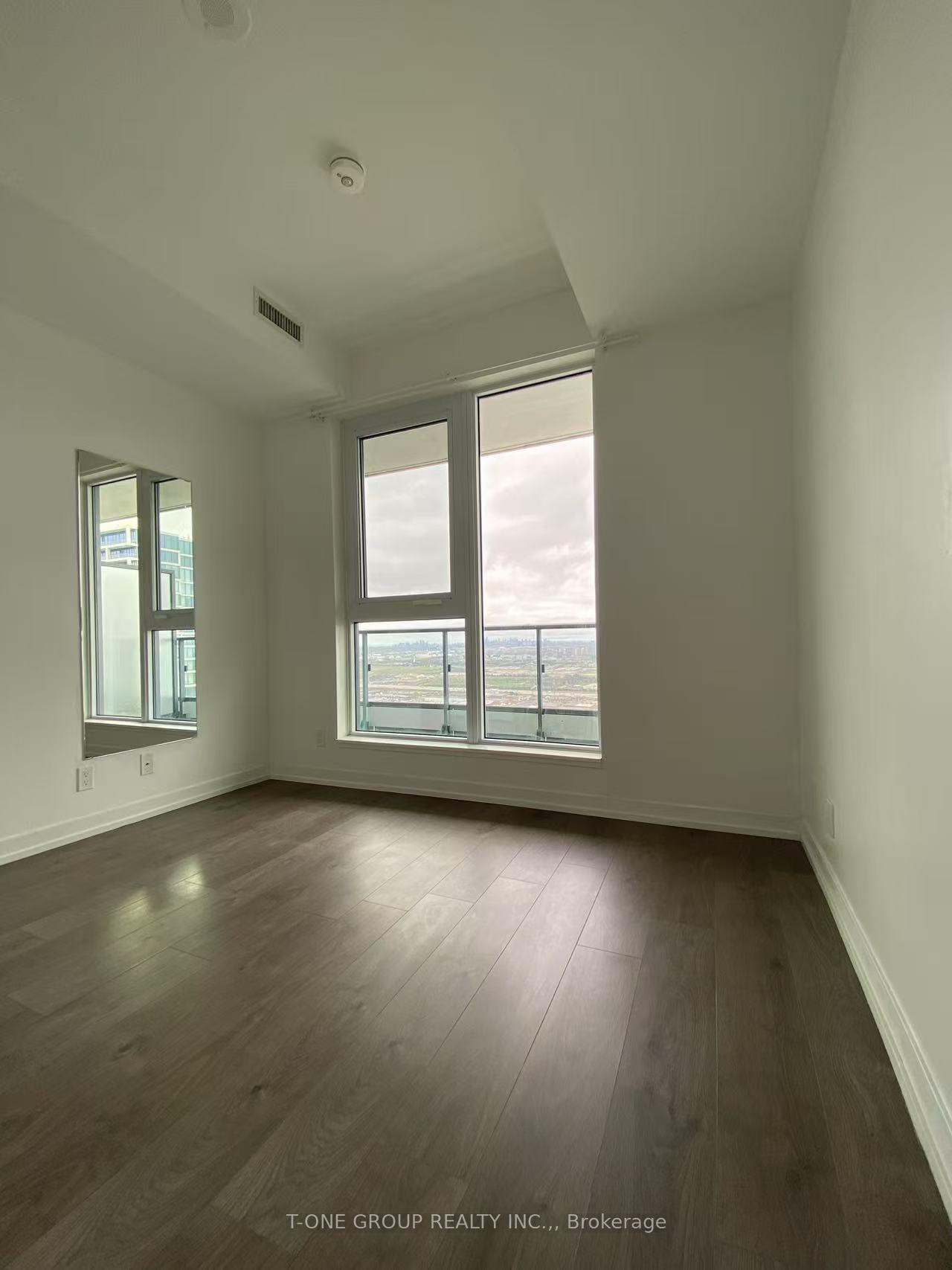 Photo 9 of Unit 5607, 950 Portage Parkway S, Vaughan, Vaughan Corporate Centre — HOMEH
