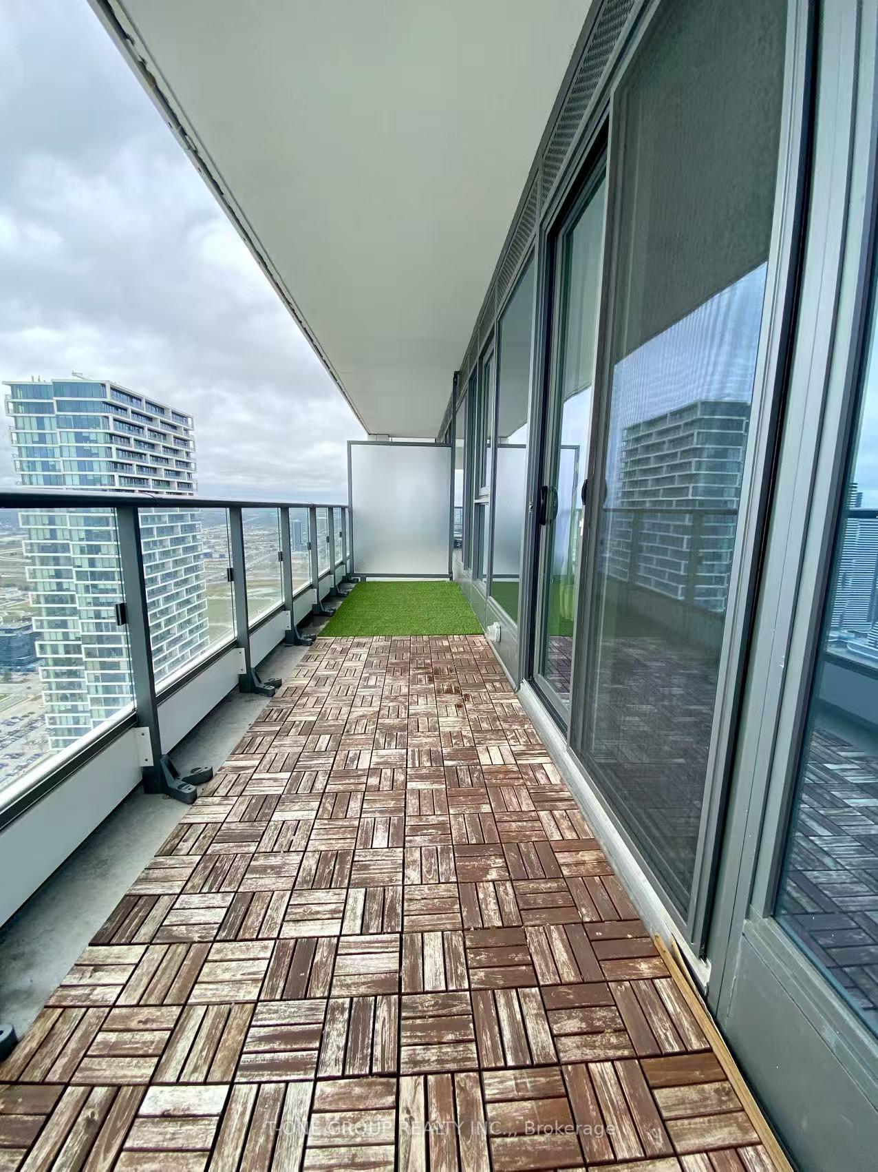 Photo 16 of Unit 5607, 950 Portage Parkway S, Vaughan, Vaughan Corporate Centre — HOMEH