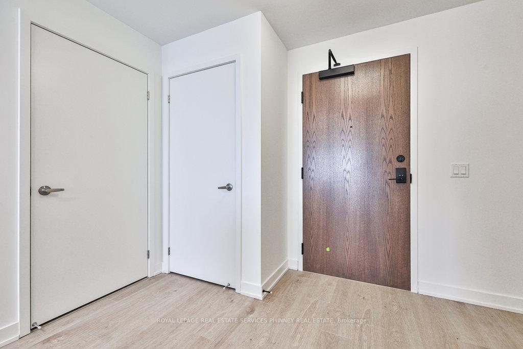 Photo 19 of Unit 1505, 1035 Southdown Road, Mississauga, Clarkson — HOMEH