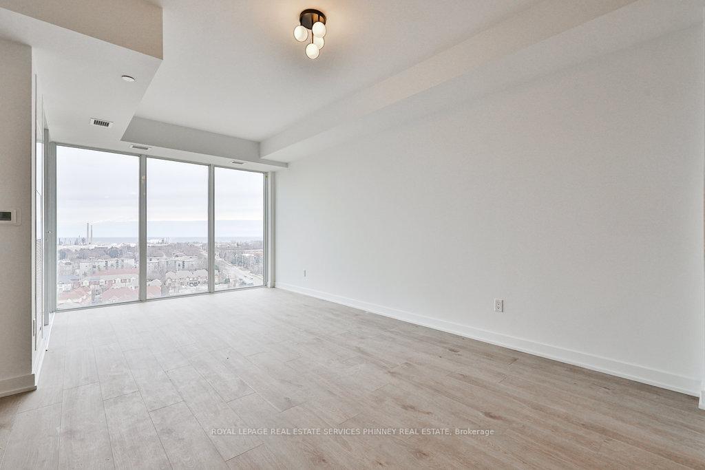 Photo 9 of Unit 1505, 1035 Southdown Road, Mississauga, Clarkson — HOMEH