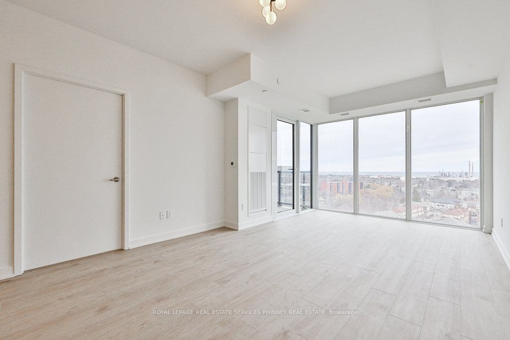 Photo 7 of Unit 1505, 1035 Southdown Road, Mississauga, Clarkson — HOMEH