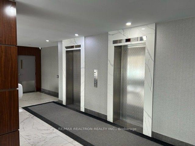 Photo 16 of Unit 906, 60 Inverlochy Boulevard, Markham, Royal Orchard — HOMEH