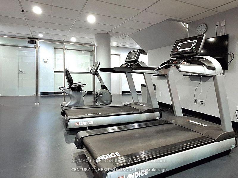 Photo 12 of Unit 906, 60 Inverlochy Boulevard, Markham, Royal Orchard — HOMEH