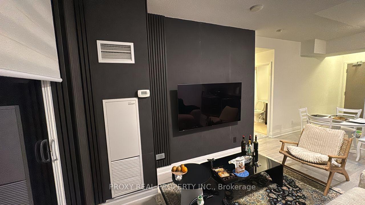 Photo 12 of Unit 1405, 7167 Yonge Street S, Markham, Grandview — HOMEH