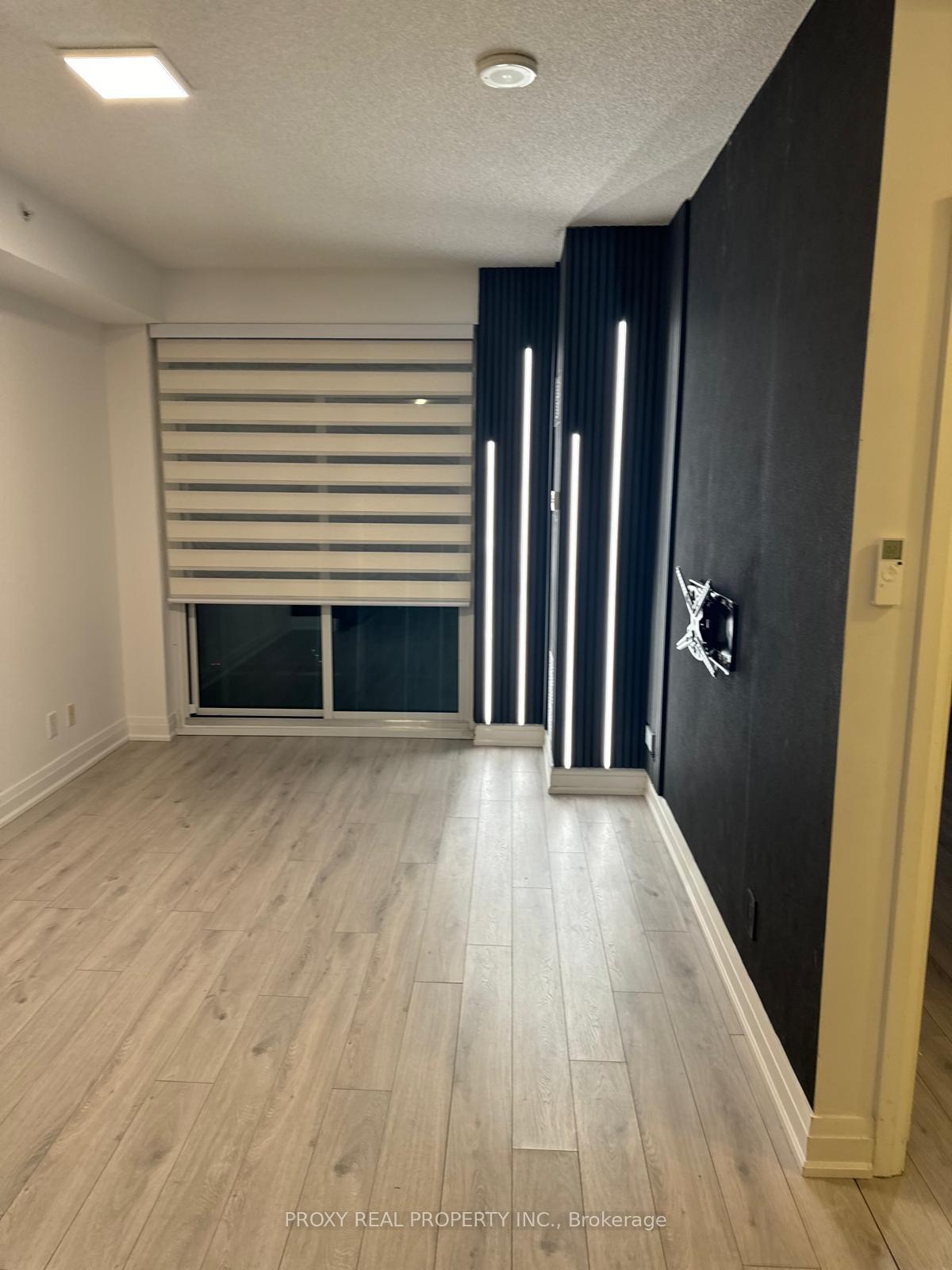 Photo 14 of Unit 1405, 7167 Yonge Street S, Markham, Grandview — HOMEH