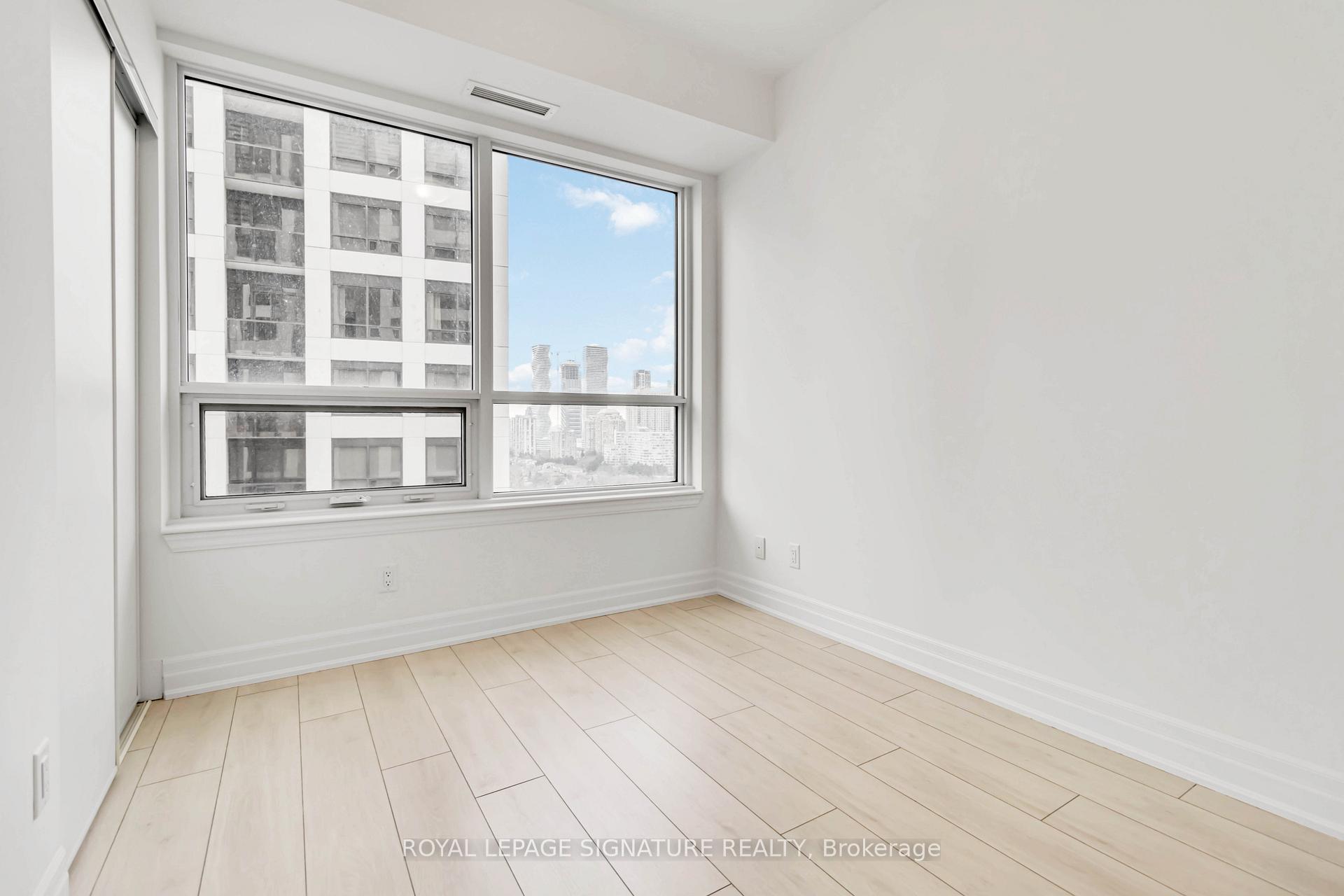 Photo 10 of Unit 1910, 30 Elm Drive W, Mississauga, City Centre — HOMEH