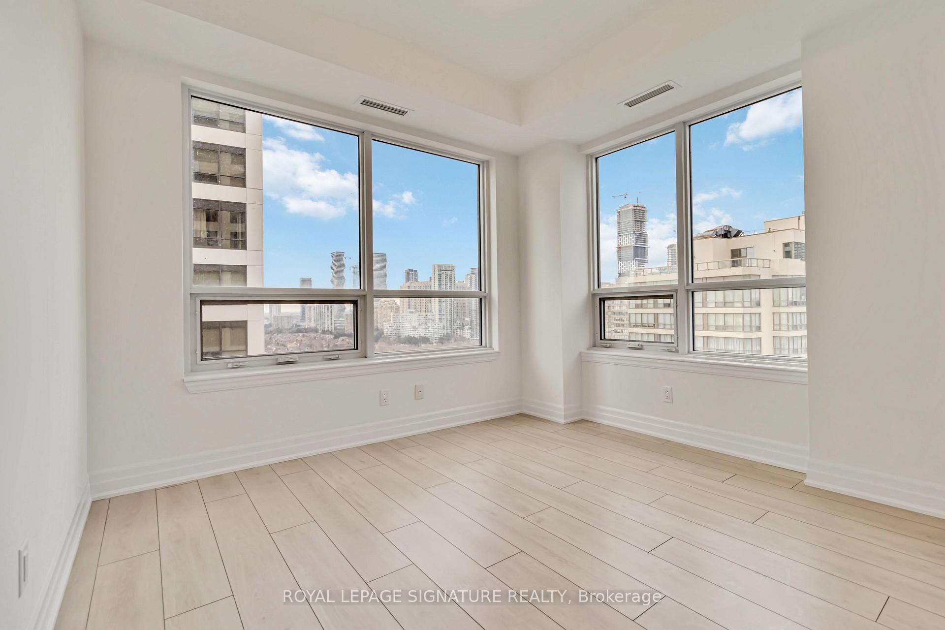 Photo 11 of Unit 1910, 30 Elm Drive W, Mississauga, City Centre — HOMEH