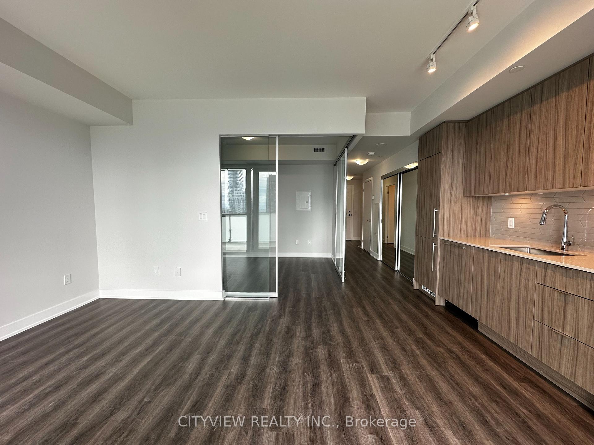 Photo 4 of Unit 2804, 430 Square One Drive, Mississauga, City Centre — HOMEH