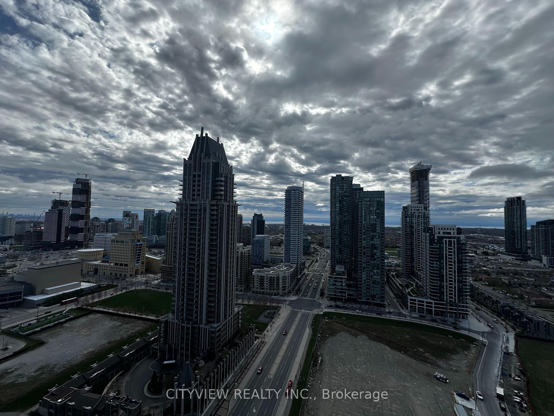 Photo 9 of Unit 2804, 430 Square One Drive, Mississauga, City Centre — HOMEH