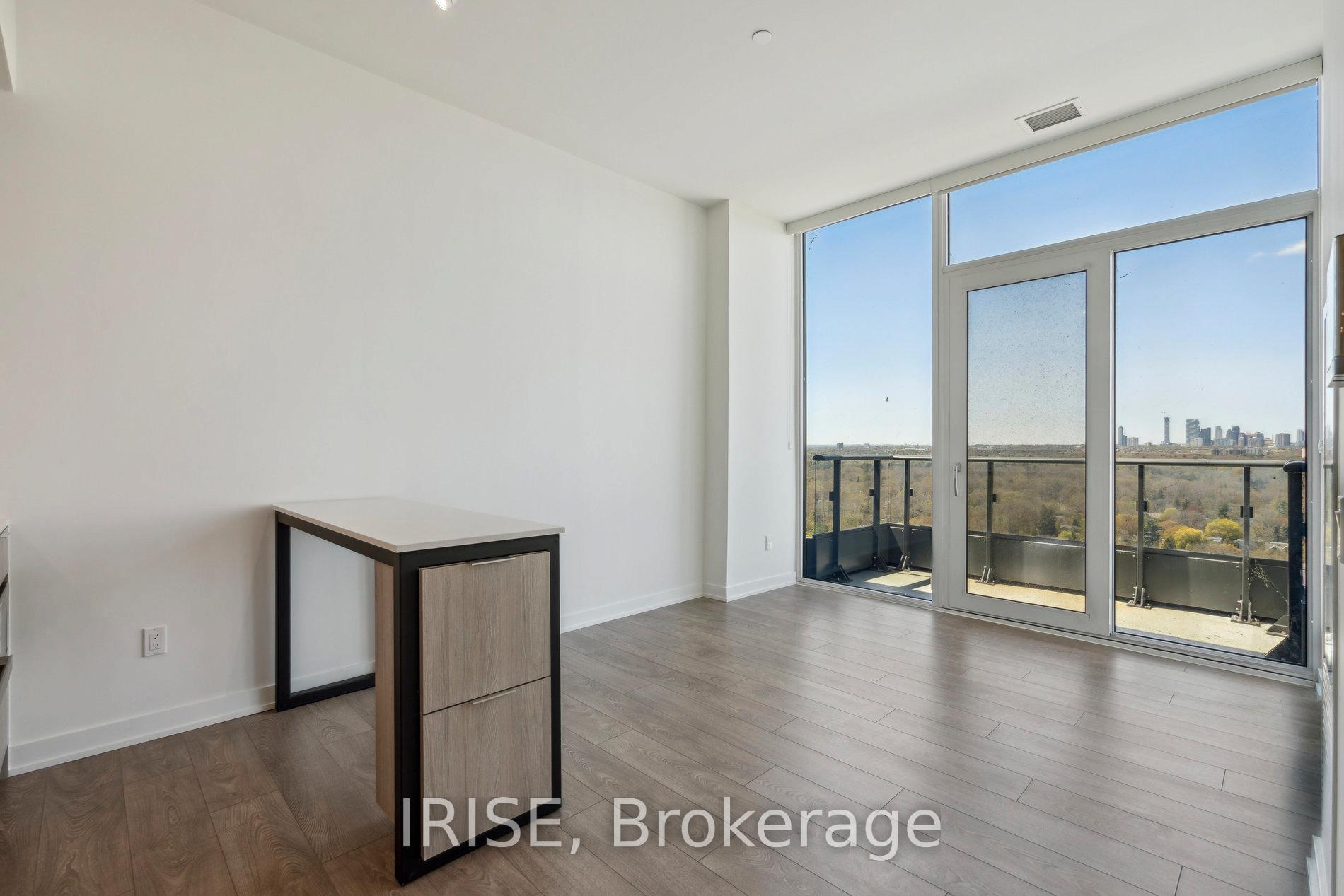 Photo 2 of Unit 2208, 28 Ann Street, Mississauga, Port Credit — HOMEH