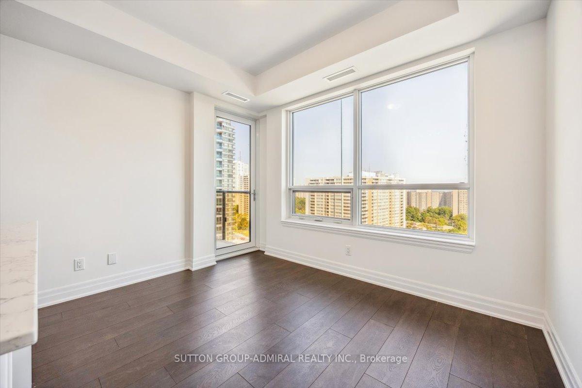 Photo 4 of Unit 1304, 30 Elm Drive W, Mississauga, City Centre — HOMEH