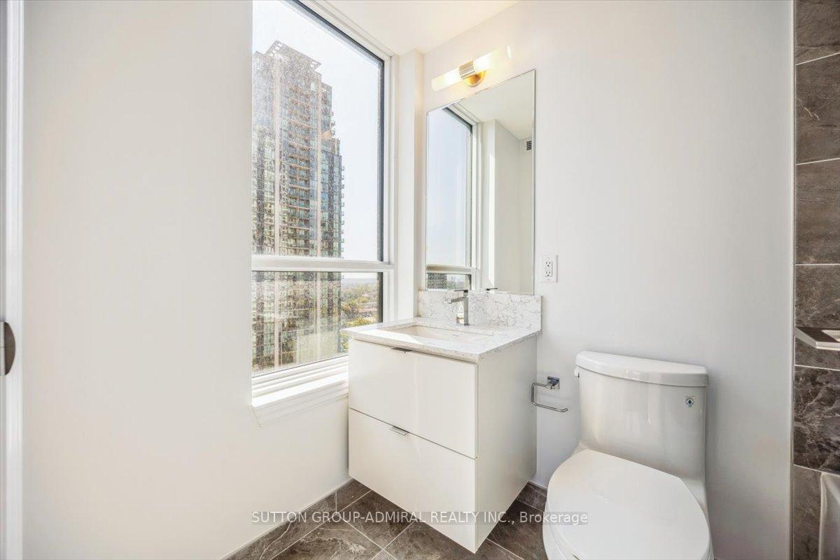 Photo 6 of Unit 1304, 30 Elm Drive W, Mississauga, City Centre — HOMEH