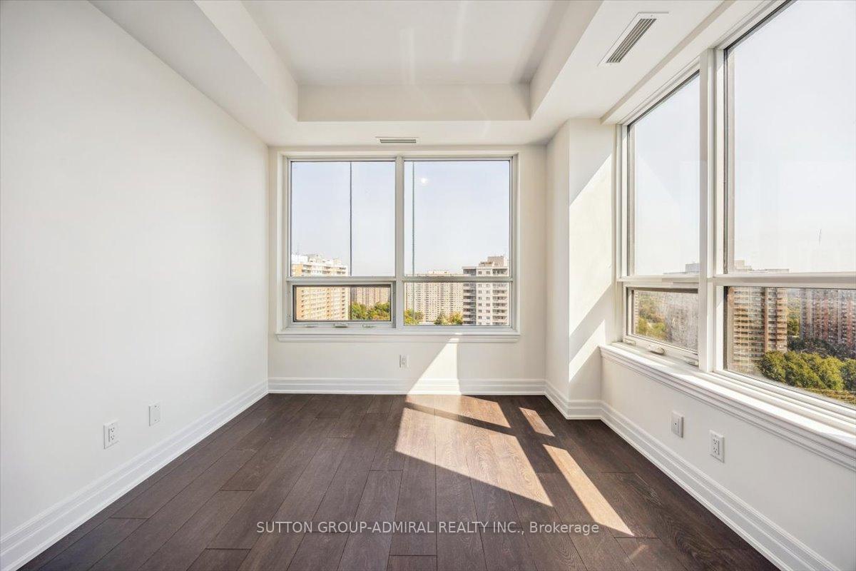 Photo 9 of Unit 1304, 30 Elm Drive W, Mississauga, City Centre — HOMEH