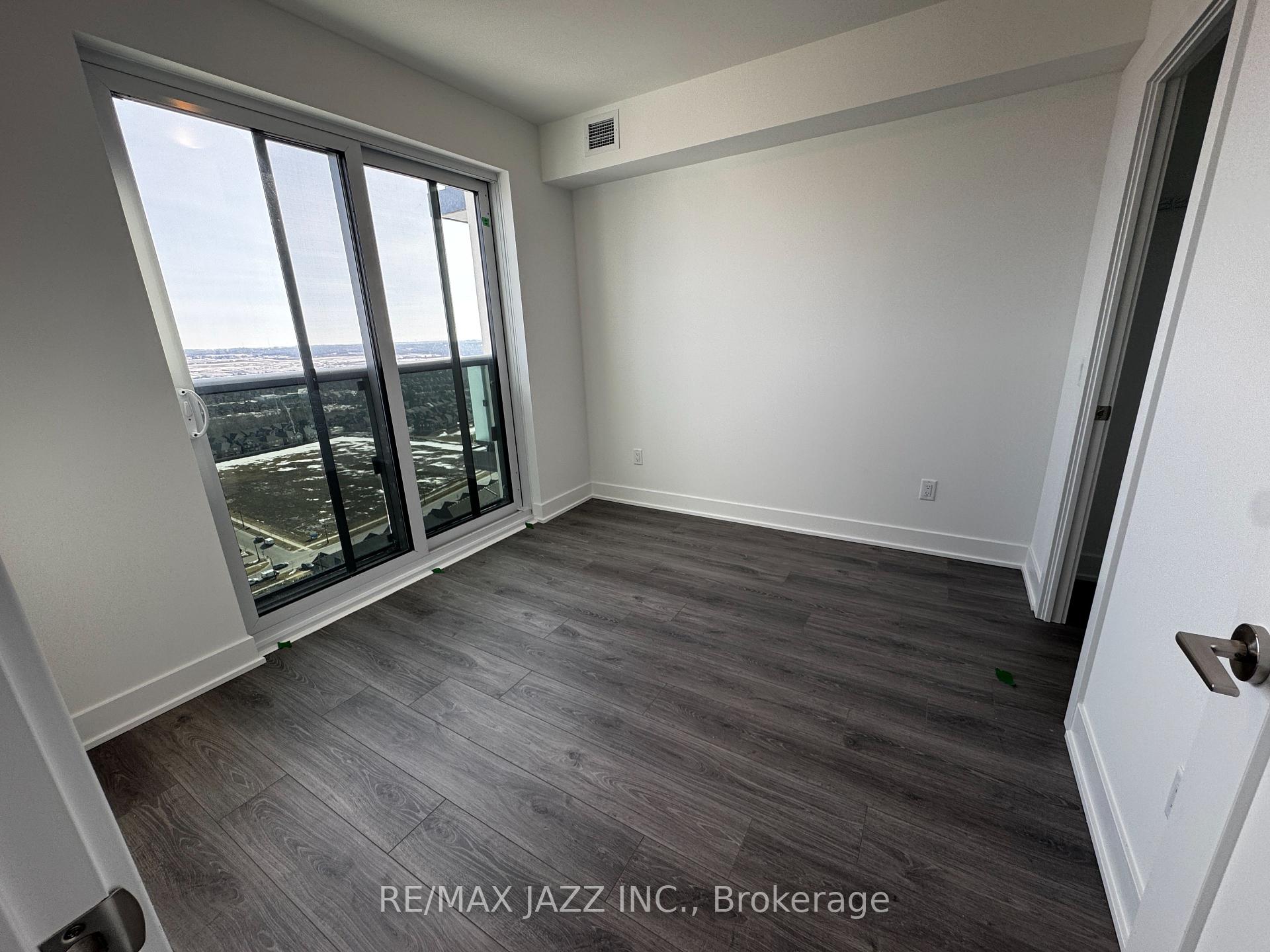 Photo 11 of Unit 2719, 2545 Simcoe Street N, Oshawa, Windfields — HOMEH
