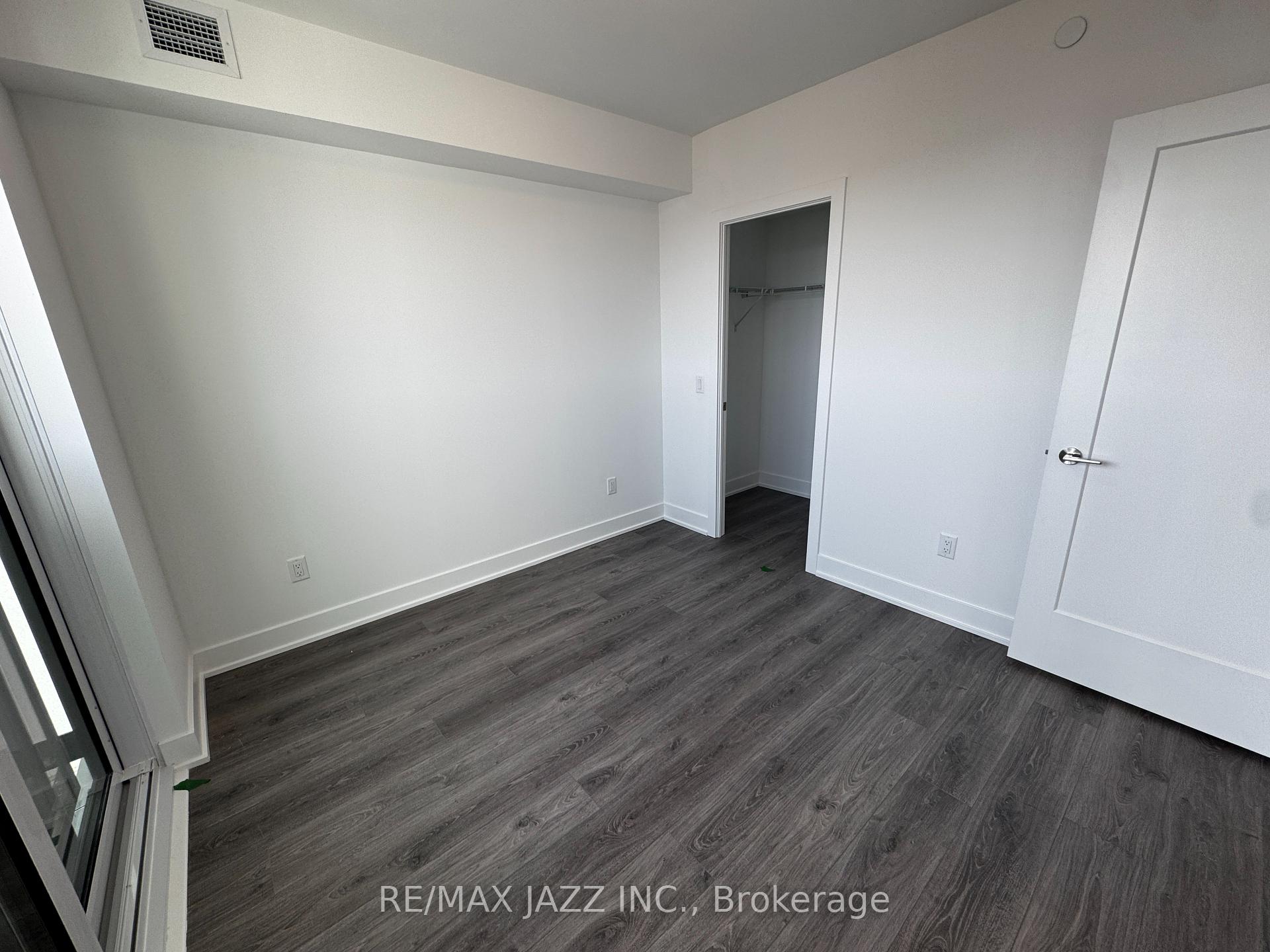 Photo 8 of Unit 2719, 2545 Simcoe Street N, Oshawa, Windfields — HOMEH