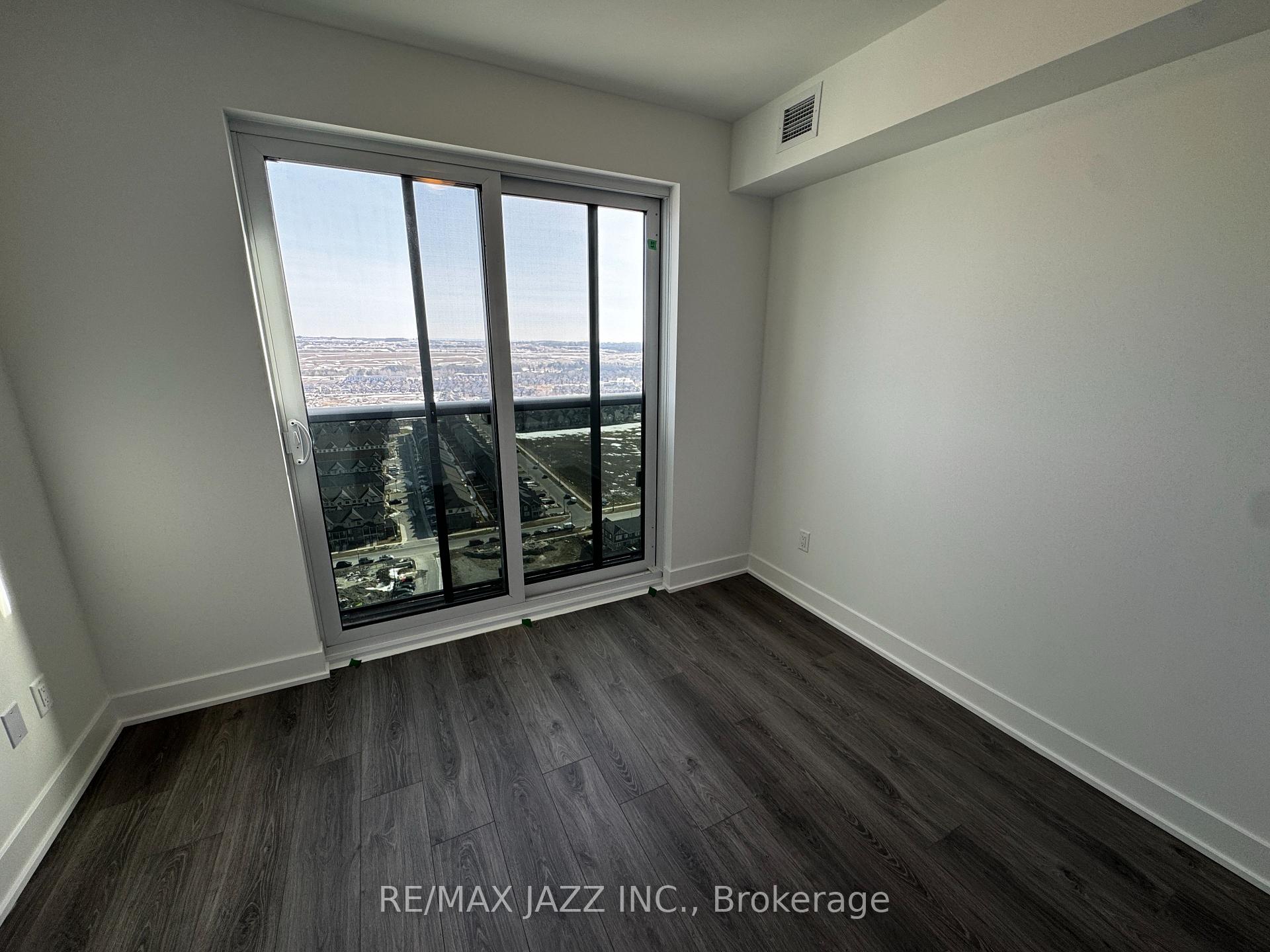 Photo 6 of Unit 2719, 2545 Simcoe Street N, Oshawa, Windfields — HOMEH