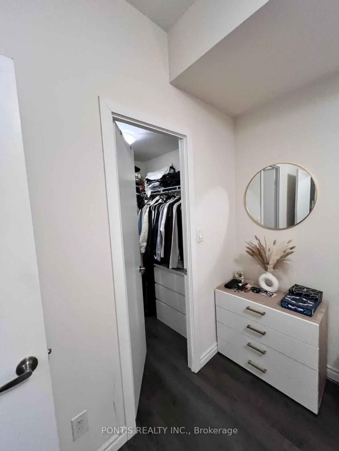 Photo 7 of Unit 2708, 4070 Confederation Parkway, Mississauga, City Centre — HOMEH