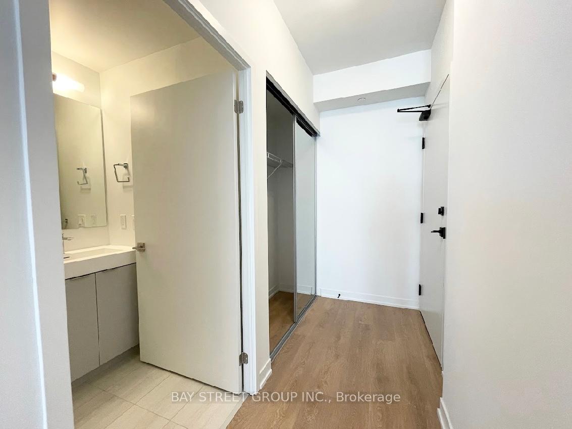 Photo 6 of Unit 1118, 10 Abeja Street, Vaughan, Concord — HOMEH