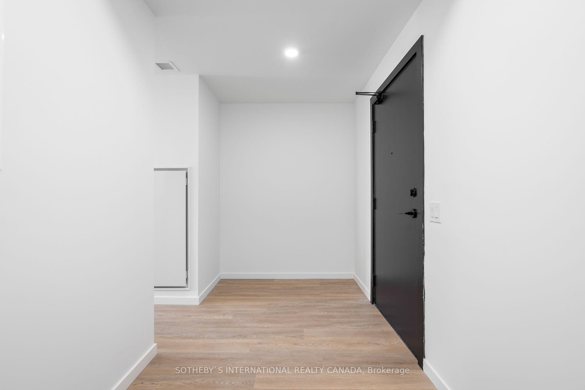 Photo 7 of Unit 323, 689 The Queensway, Etobicoke, Stonegate-Queensway — HOMEH