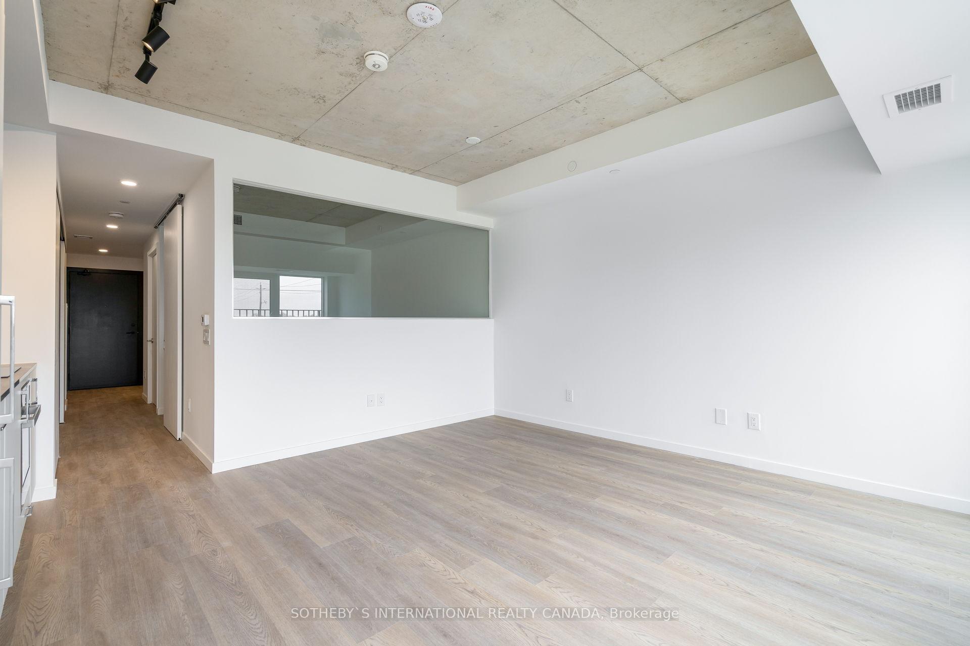 Photo 11 of Unit 323, 689 The Queensway, Etobicoke, Stonegate-Queensway — HOMEH