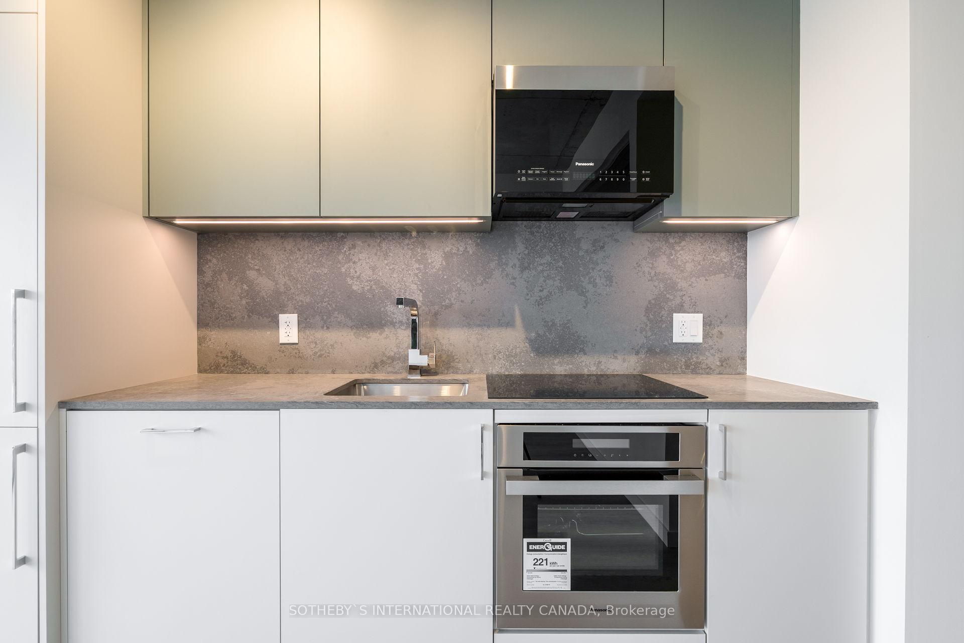 Photo 17 of Unit 323, 689 The Queensway, Etobicoke, Stonegate-Queensway — HOMEH
