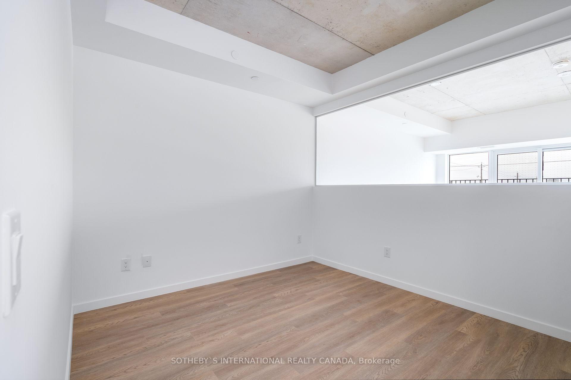 Photo 13 of Unit 323, 689 The Queensway, Etobicoke, Stonegate-Queensway — HOMEH