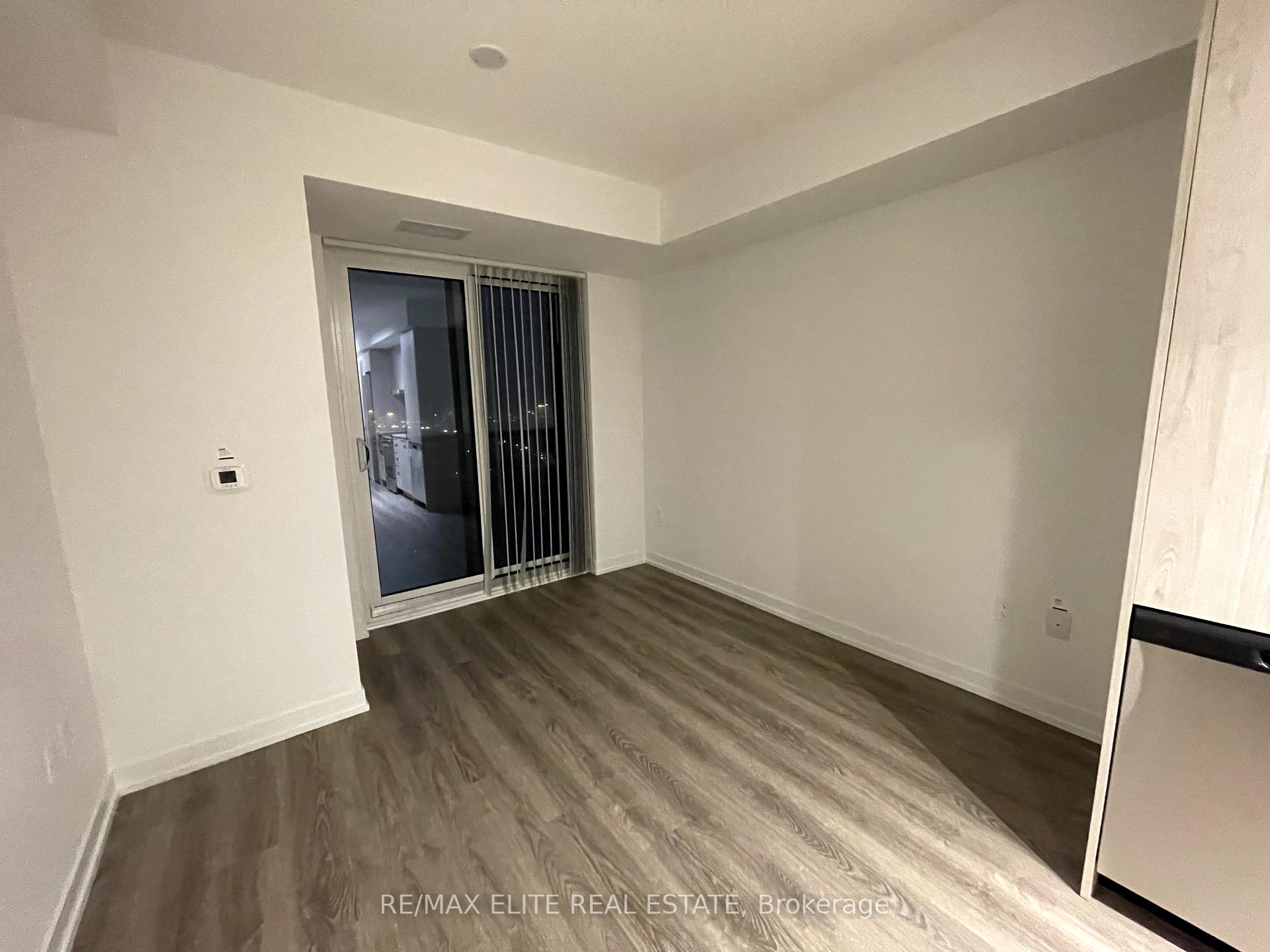 Photo 9 of Unit 1507, 195 Commerce Street, Vaughan, Vaughan Corporate Centre — HOMEH