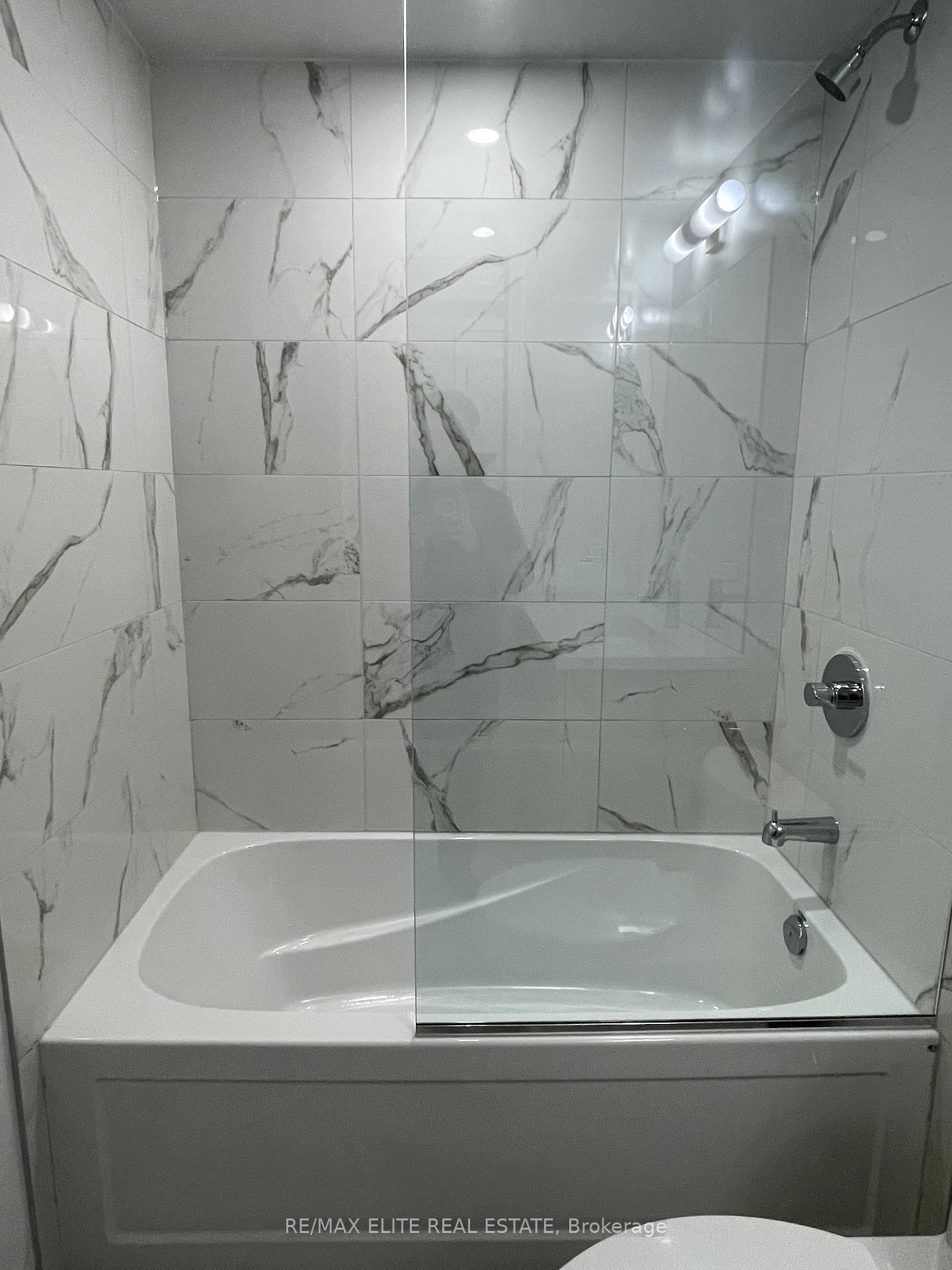 Photo 13 of Unit 1507, 195 Commerce Street, Vaughan, Vaughan Corporate Centre — HOMEH