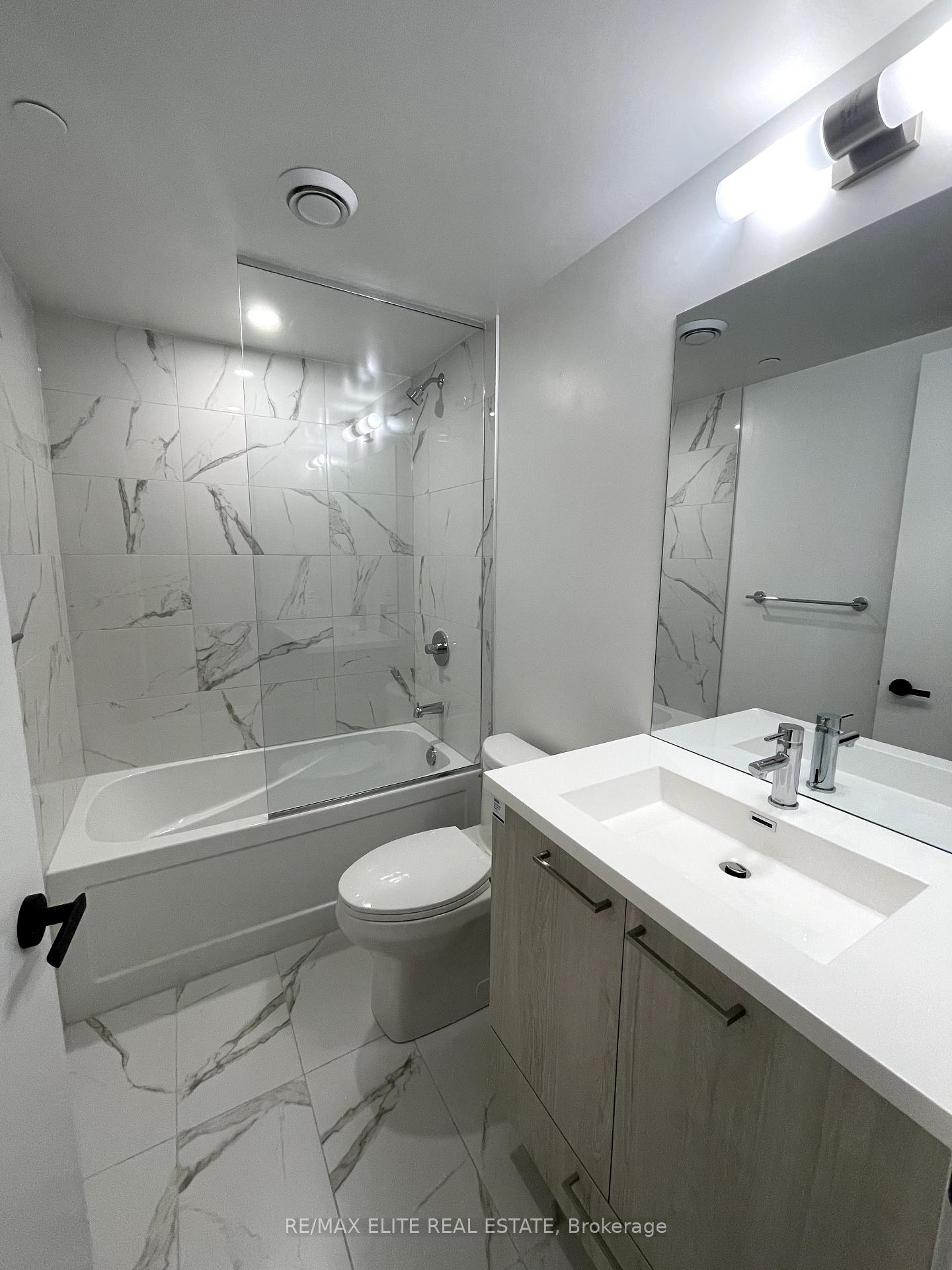 Photo 12 of Unit 1507, 195 Commerce Street, Vaughan, Vaughan Corporate Centre — HOMEH