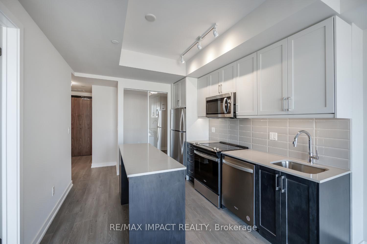 Photo 8 of Unit 431, 201 Brock Street, Whitby, Downtown Whitby — HOMEH