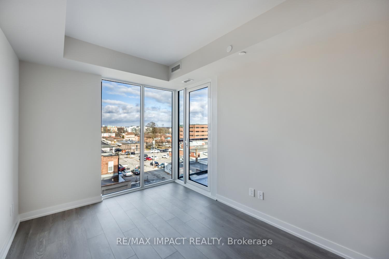 Photo 21 of Unit 431, 201 Brock Street, Whitby, Downtown Whitby — HOMEH