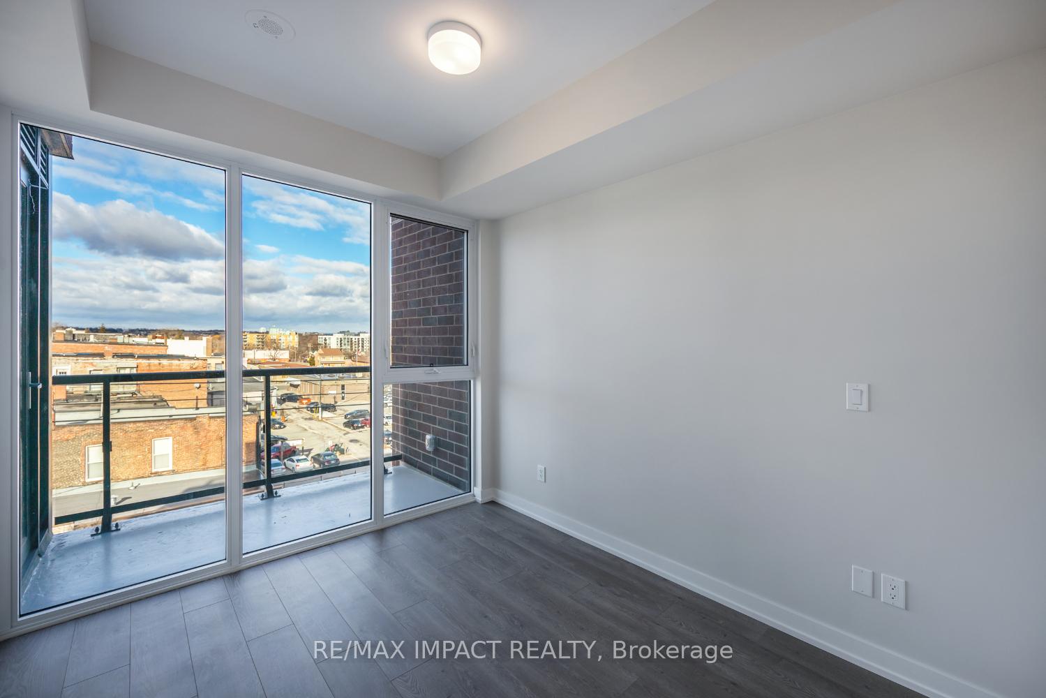 Photo 18 of Unit 431, 201 Brock Street, Whitby, Downtown Whitby — HOMEH