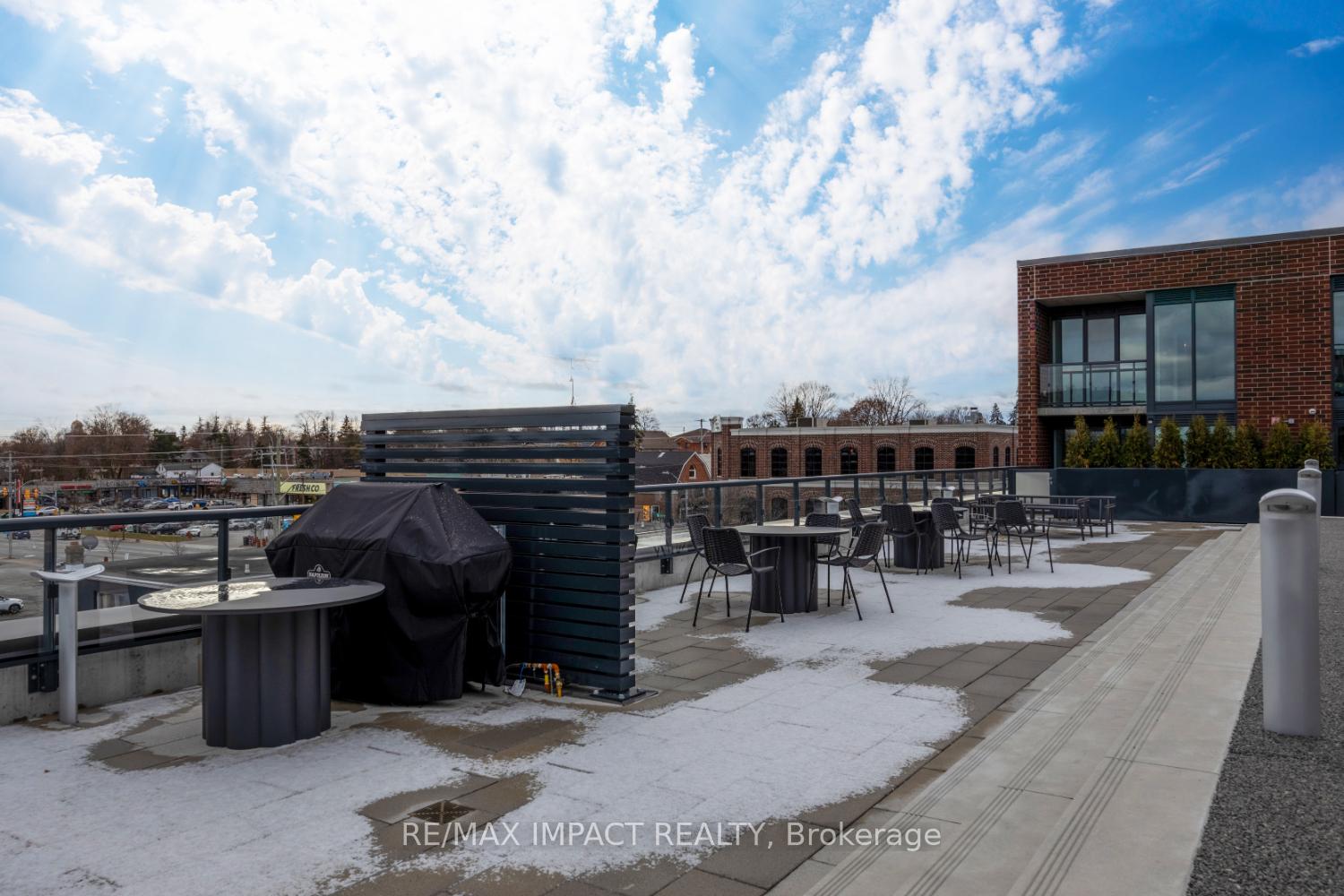 Photo 32 of Unit 431, 201 Brock Street, Whitby, Downtown Whitby — HOMEH