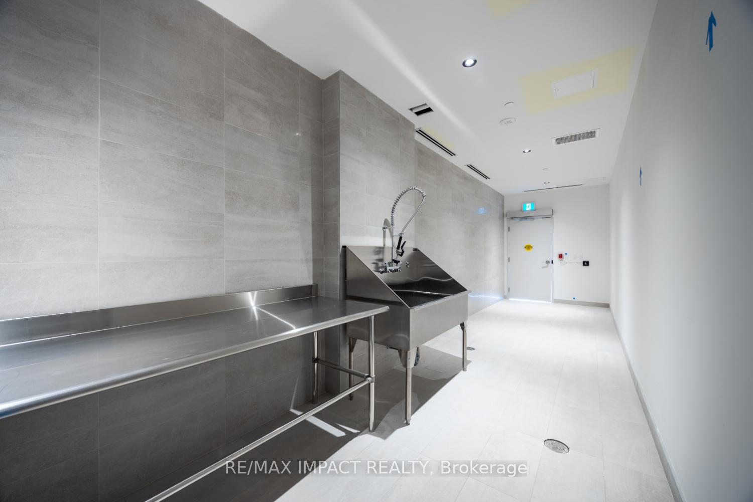 Photo 28 of Unit 431, 201 Brock Street, Whitby, Downtown Whitby — HOMEH