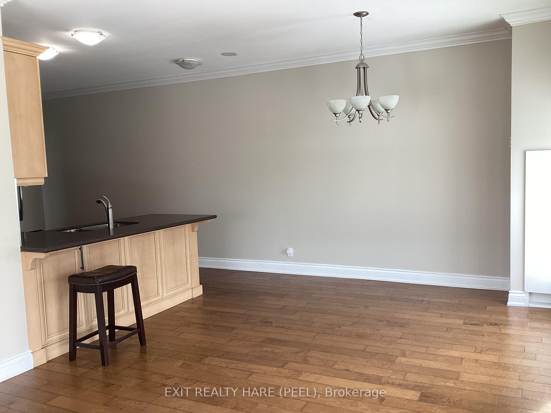 Photo 3 of Unit 606, 80 Orchard Point Road, Orillia — HOMEH