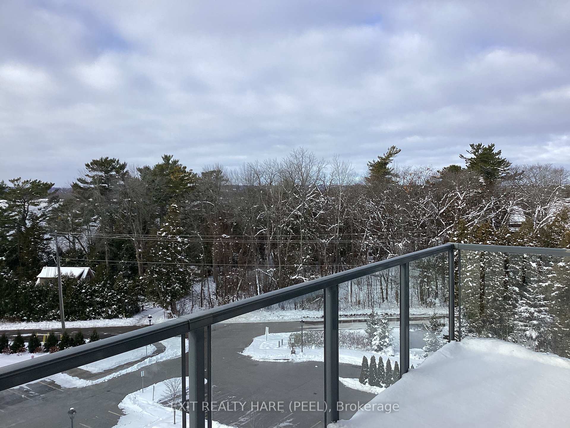 Photo 8 of Unit 606, 80 Orchard Point Road, Orillia — HOMEH