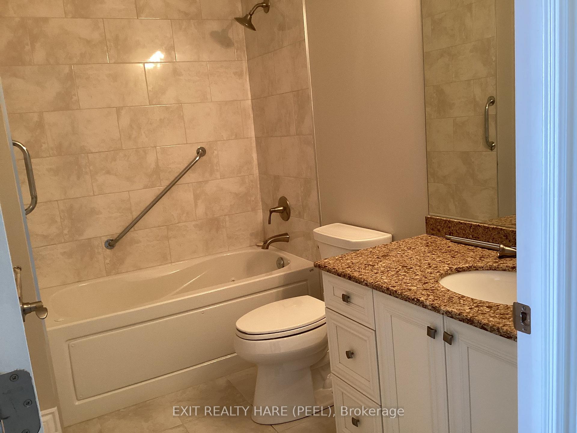 Photo 6 of Unit 606, 80 Orchard Point Road, Orillia — HOMEH