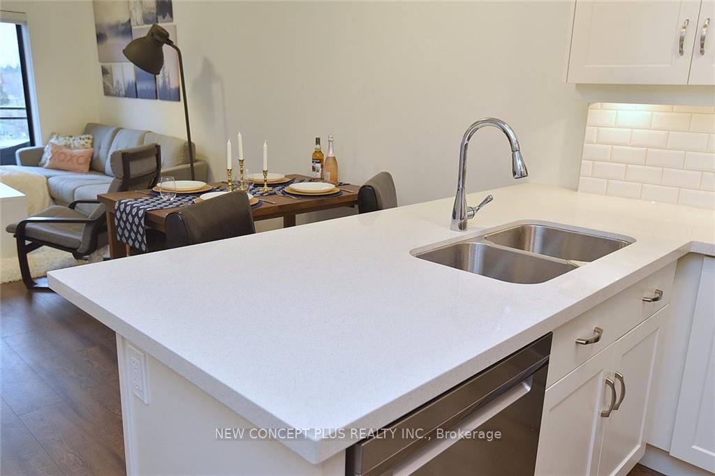 Photo 22 of Unit 608, 30 Hamilton Street S, Hamilton, Waterdown — HOMEH