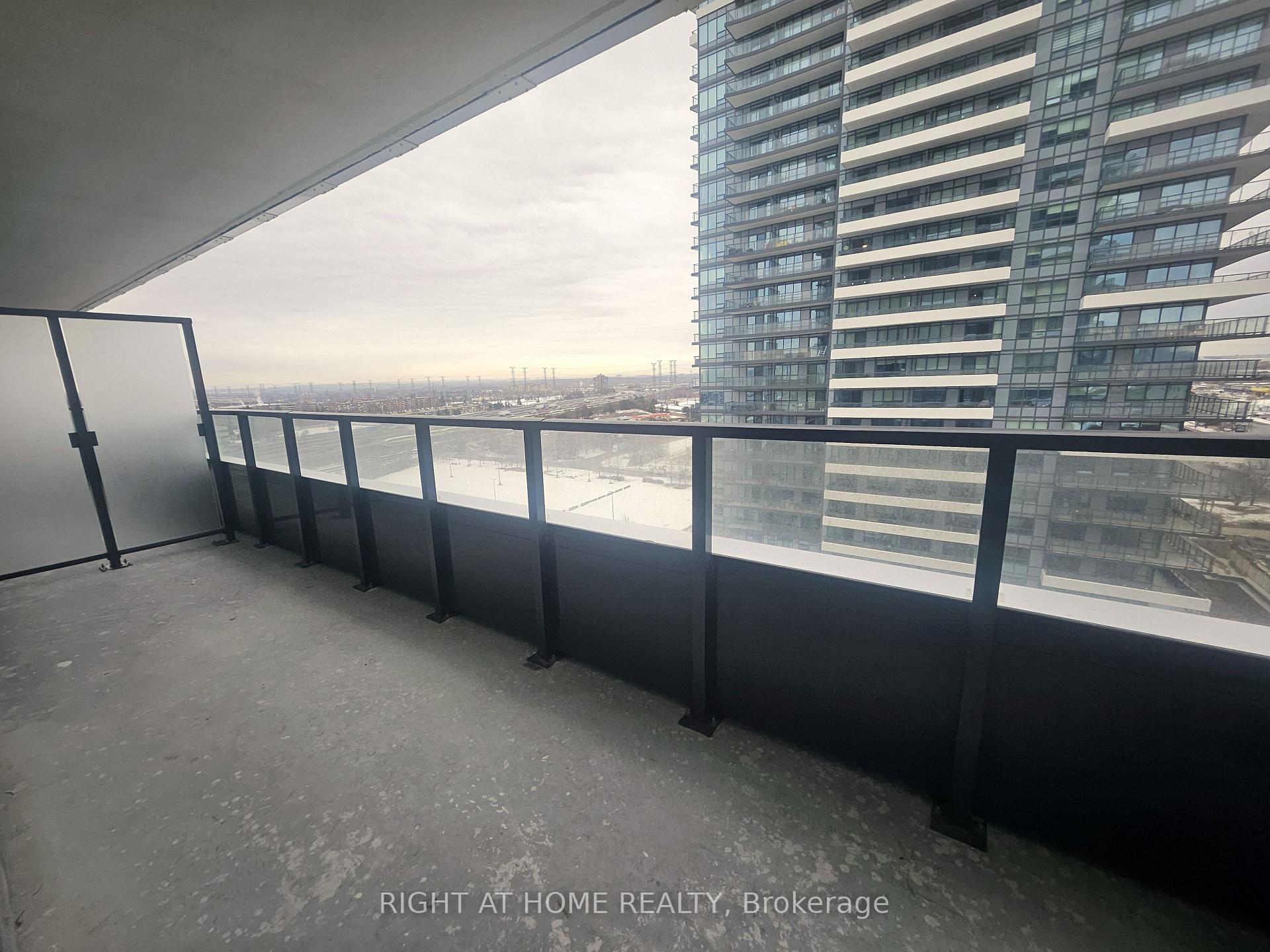 Photo 5 of Unit 1405, 1435 Celebration Drive, Pickering, Bay Ridges — HOMEH