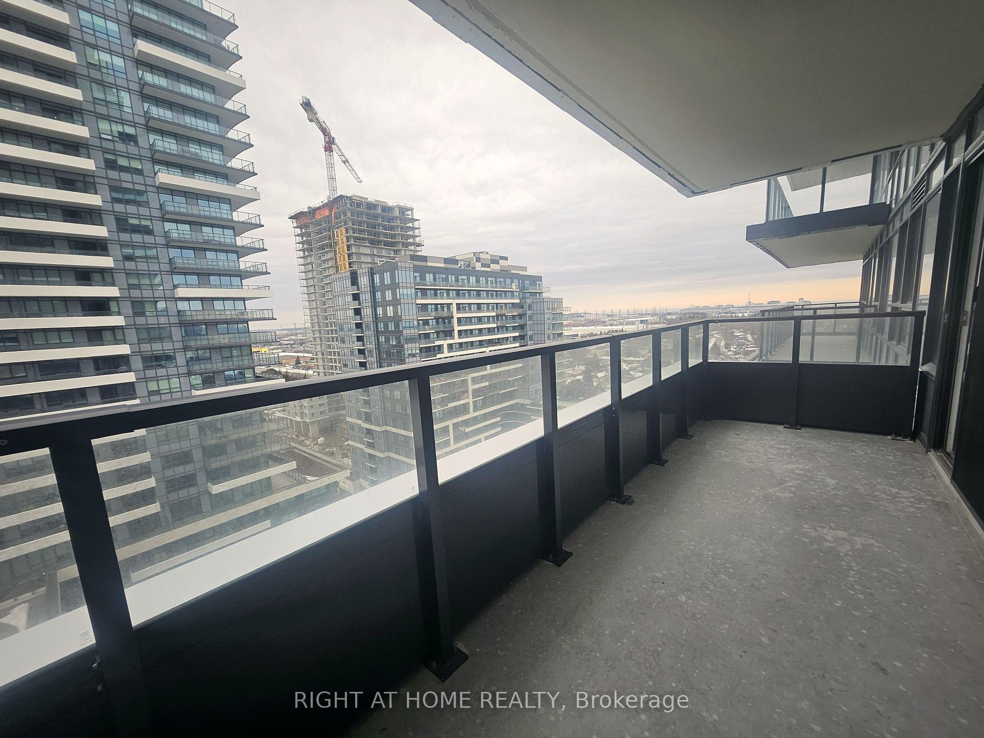 Photo 6 of Unit 1405, 1435 Celebration Drive, Pickering, Bay Ridges — HOMEH