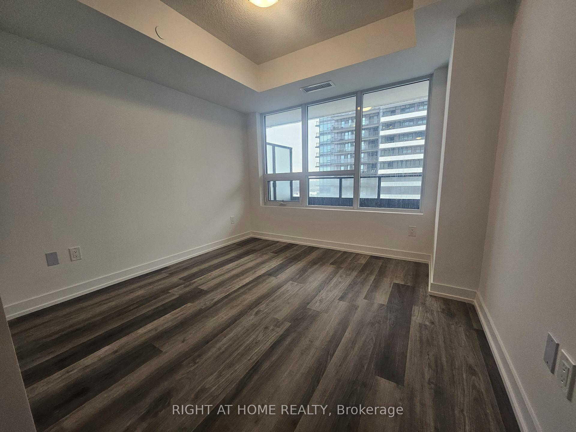 Photo 13 of Unit 1405, 1435 Celebration Drive, Pickering, Bay Ridges — HOMEH