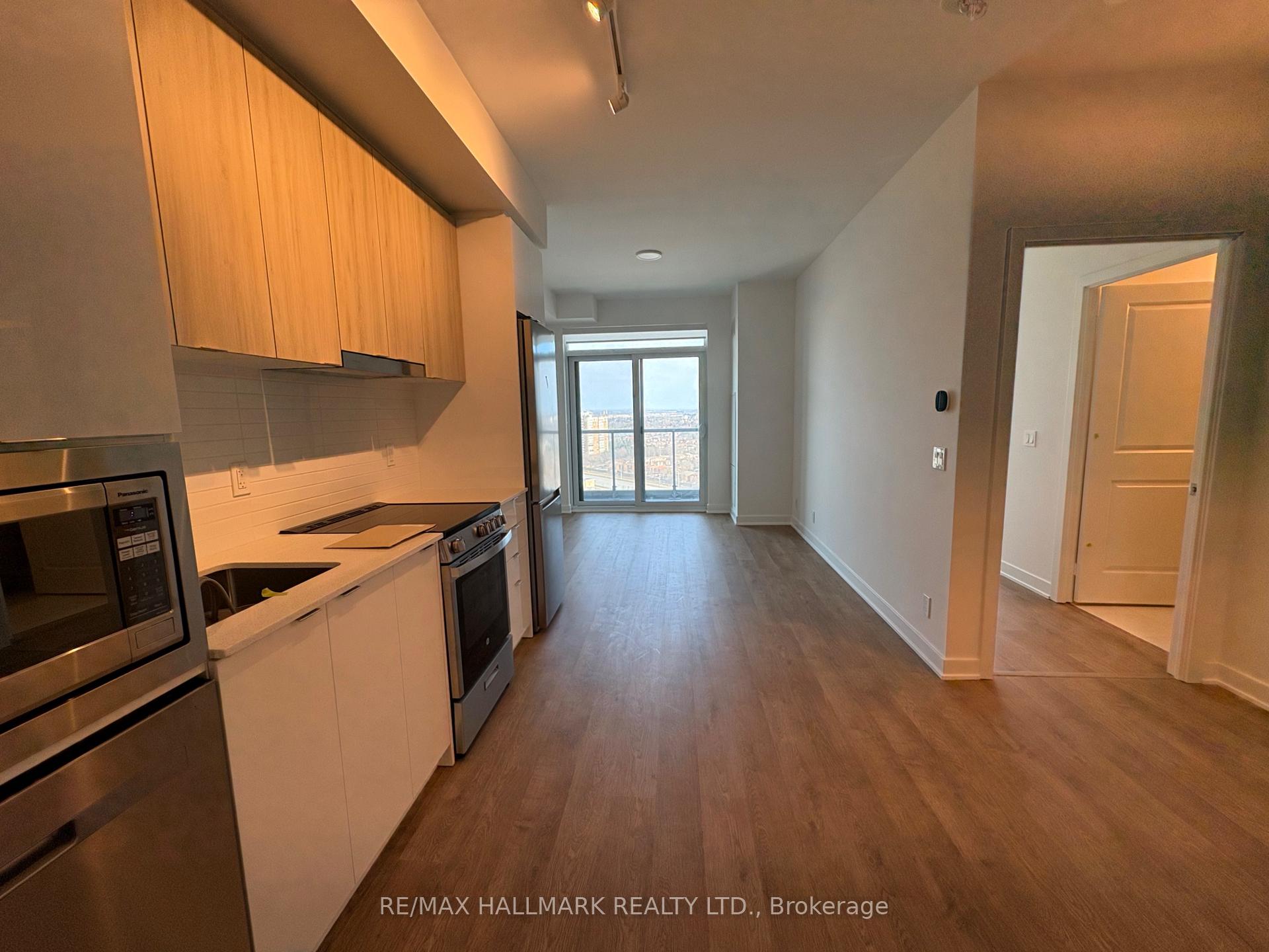 Photo 16 of Unit B-1910, 50 Upper Mall Way, Vaughan, Brownridge — HOMEH