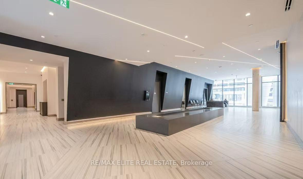 Photo 16 of Unit 1108, 8 Water Walk Drive, Markham, Unionville — HOMEH